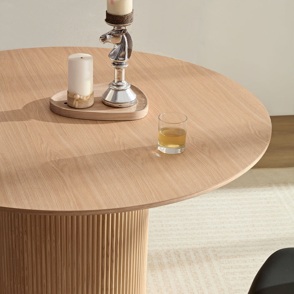 Lindsey Dining Table