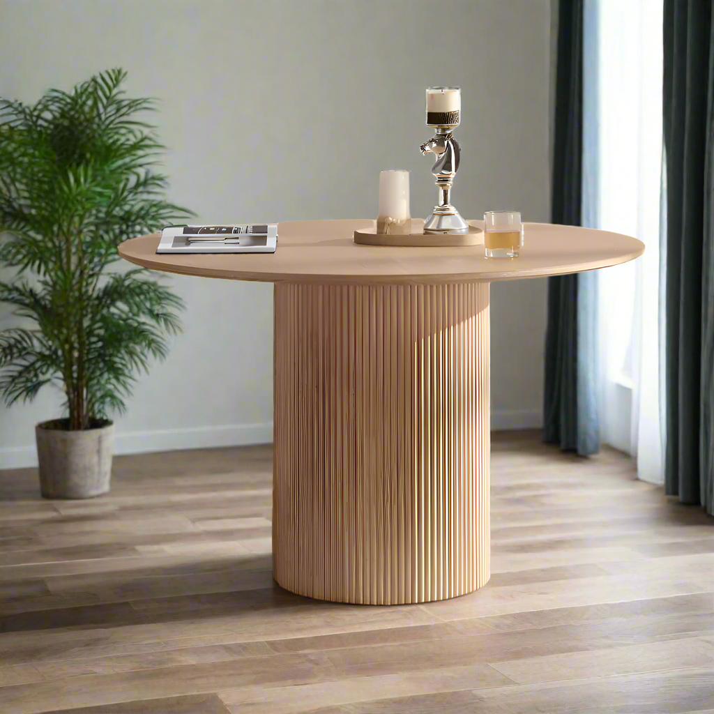 Lindsey Dining Table
