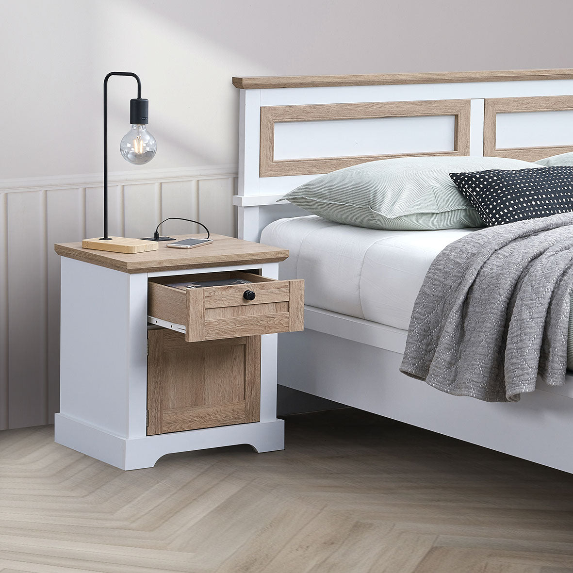 Chana Nightstand