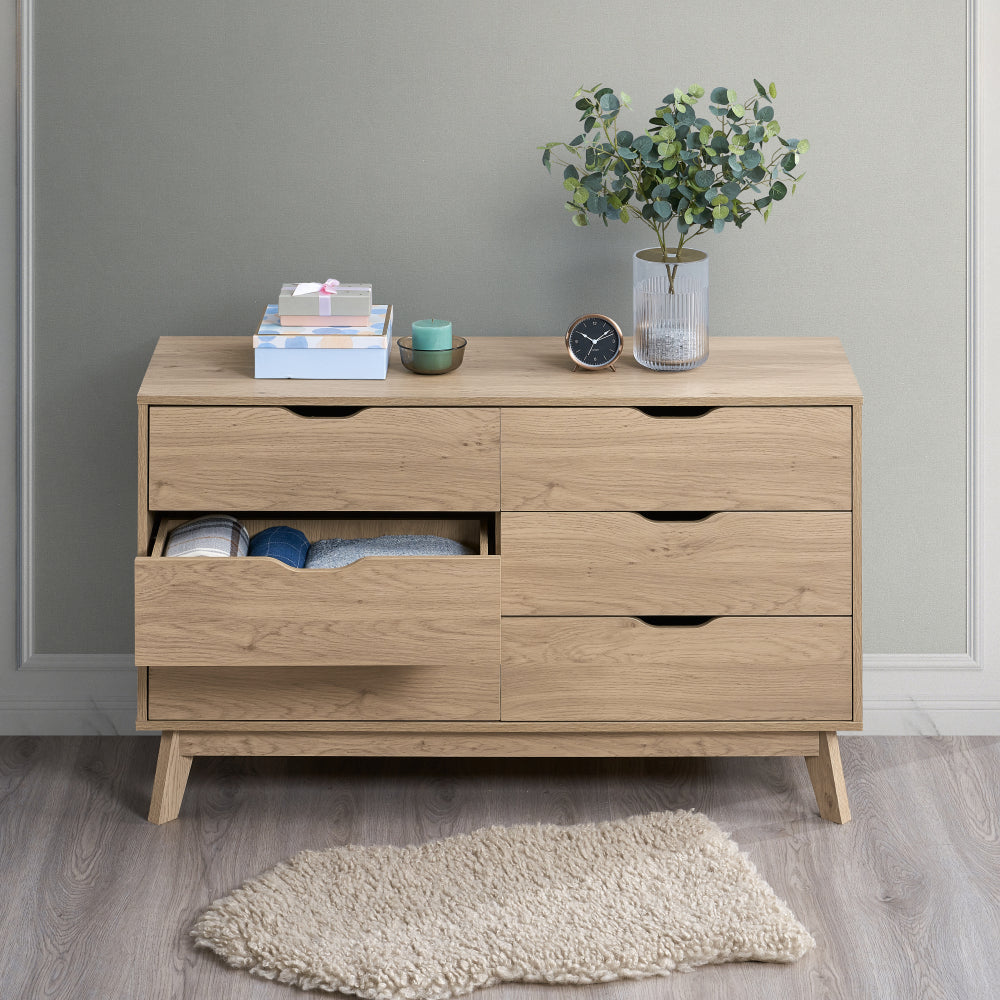Alicia Dresser, 6 drawers