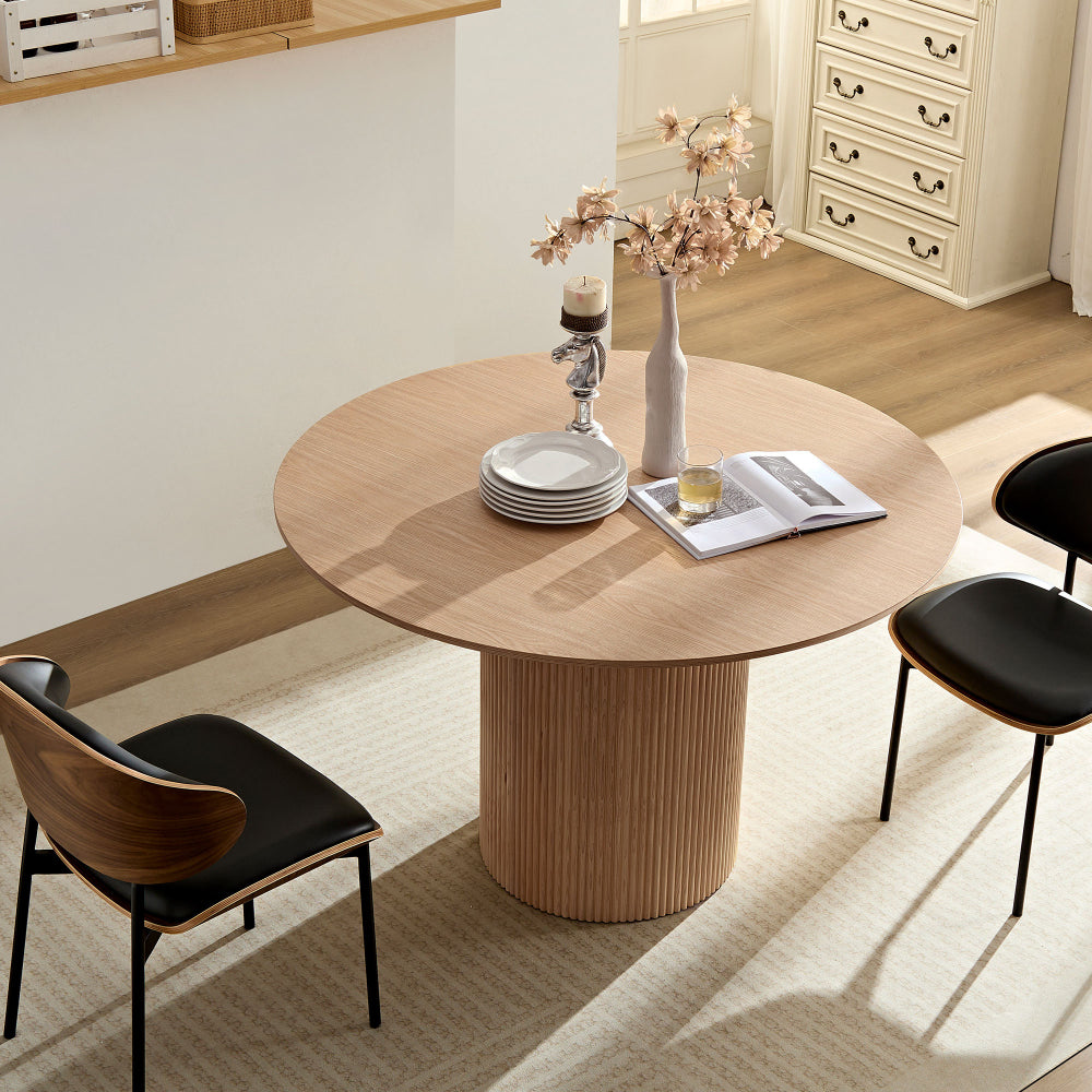 Lindsey Dining Table